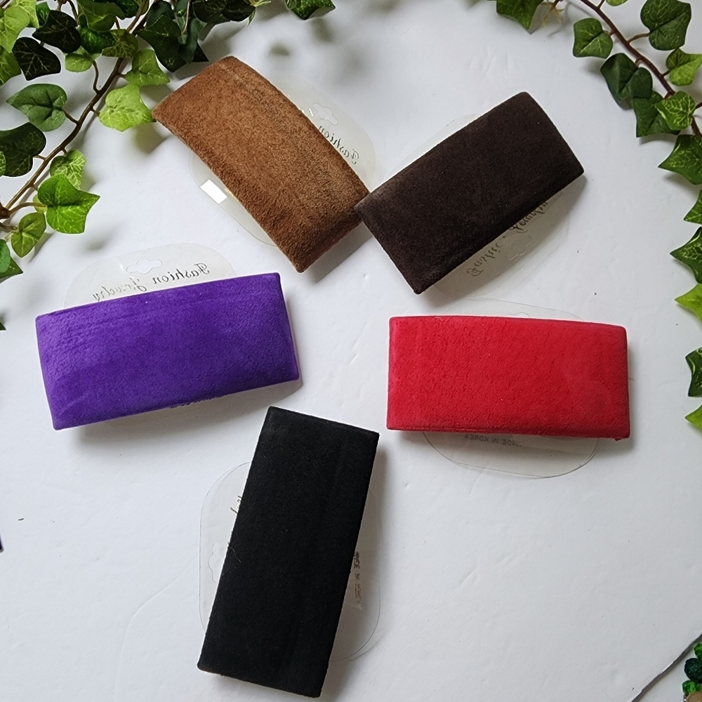 Set of 5 Fashion Faux Suede Hair Clips